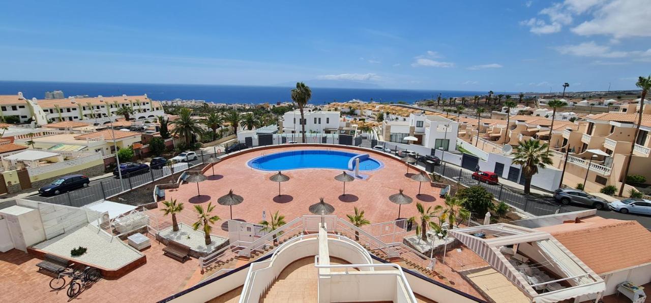 Cozy Sea Views Apartment In Costa Adeje Екстериор снимка